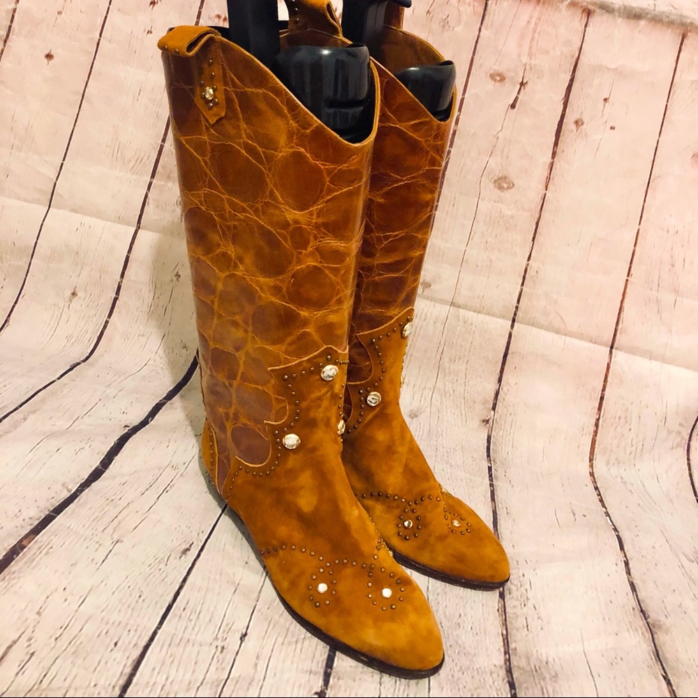 STUART VINTAGE COGNAC BROWN STUDDED LEATHER WESTERN BOOTS WOMENS SIZE 8